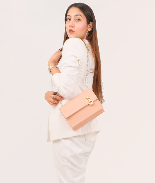 Peach chain shoulder bag with twist lock